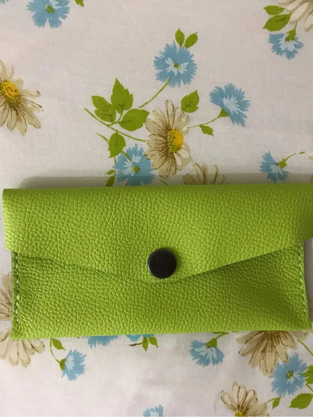 Handmade Genuine Lime Green Textured Leather Sunglasses Pouch with Snap Closure